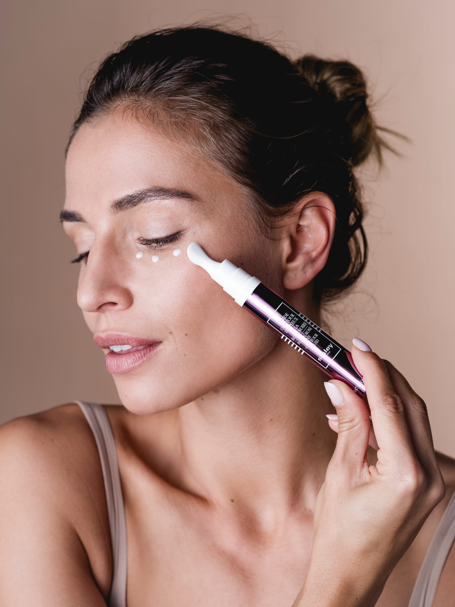 Expert Nourishing Facial